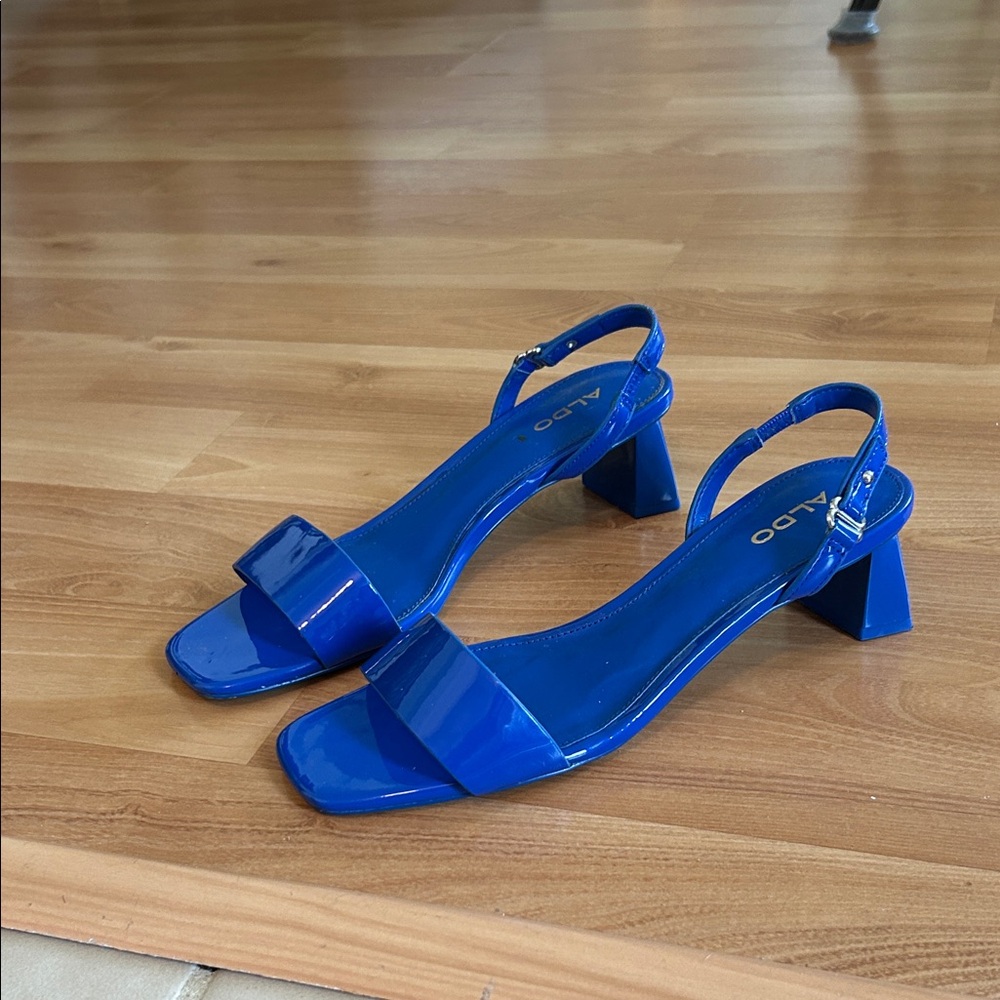 Aldo Vibrant Blue Block Heel Sandals